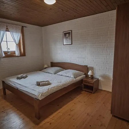 Vrsky Séjour à la campagne *